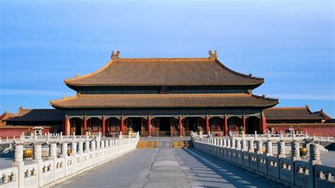 chinese palaces in china.